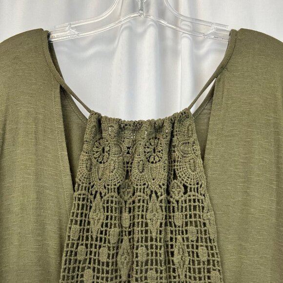 Maurices Scoop Neck Short Sleeve Crochet Back Blouse Green Womens Size Small - Picture 6 of 9